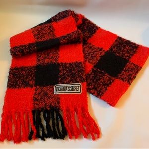 Victoria Secret scarf red black